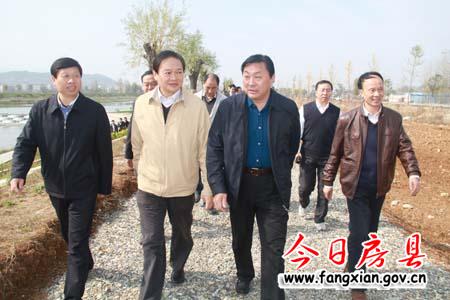于幼軍到房縣視察丹江口庫區(qū)及上游水污染防治和水土保持工作