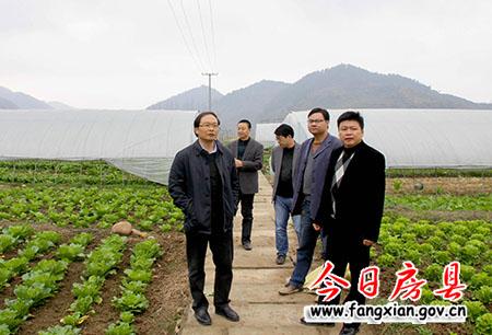 發(fā)揮城郊區(qū)位優(yōu)勢(shì)  大力發(fā)展特色產(chǎn)業(yè)