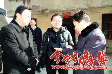 周霽調(diào)研十房高速公路建設情況