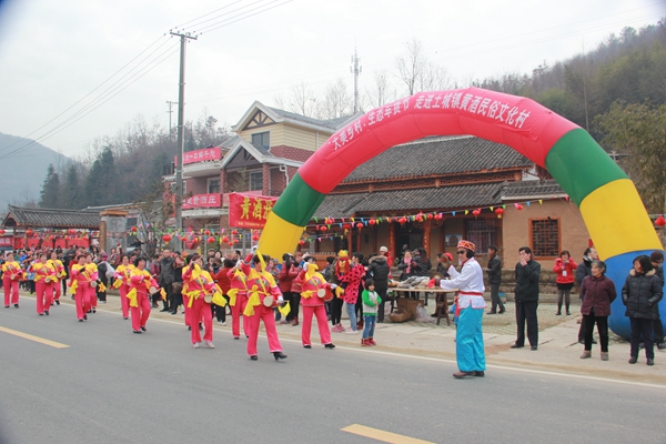 “大美鄉村，生態年貨節”走進土城黃酒民俗文化村