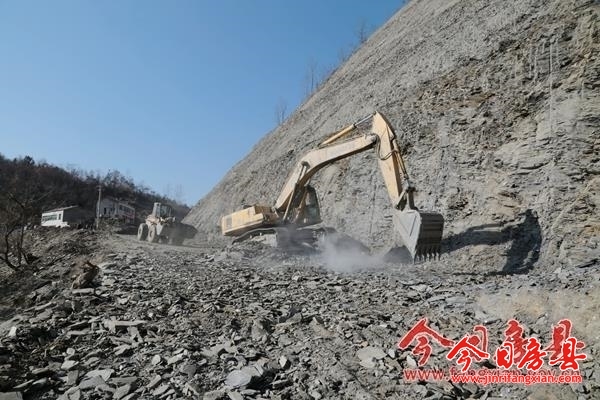 房縣門中路快速推進 年底具備通車條件
