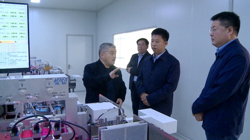 紀道清調研工業企業運行情況