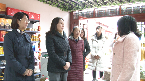 省婦聯王保舉一行來房調研婦女創新創業發展工作