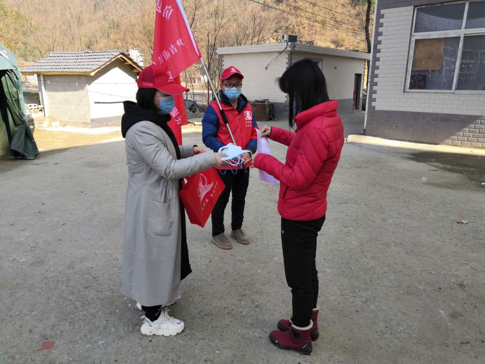 尹吉甫鎮：疫情無情人有情 關愛臺屬一家親