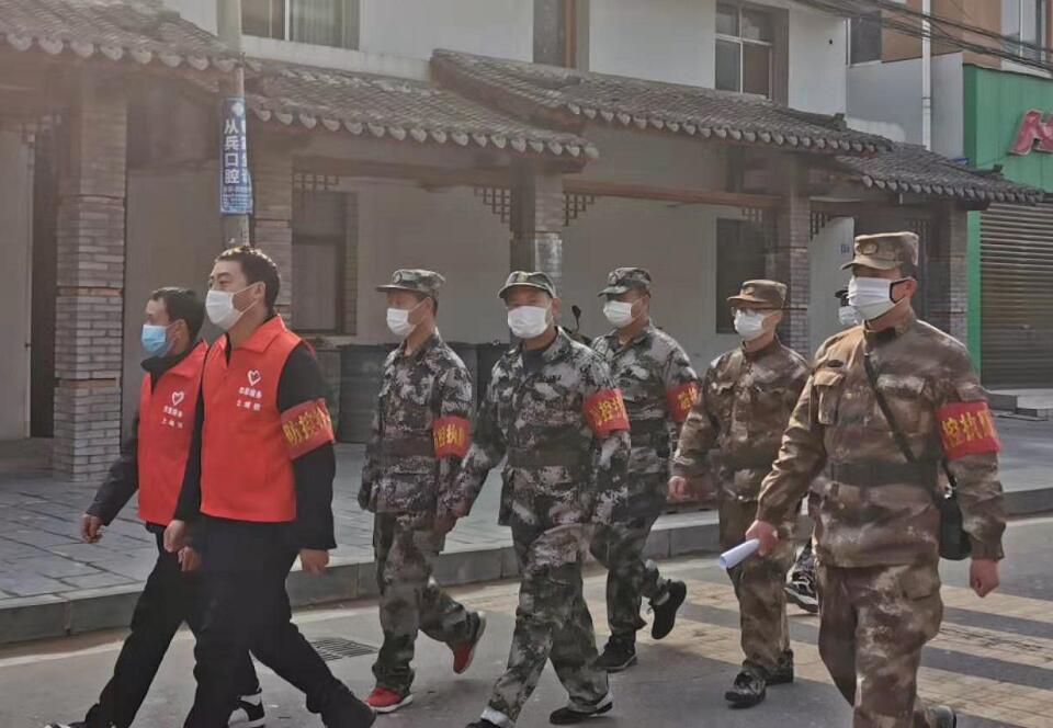 戰疫情 退役軍人在一線