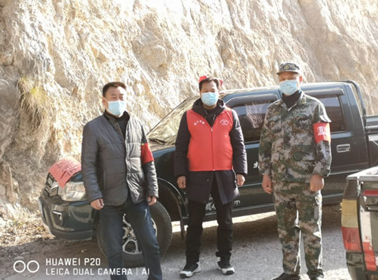 筑起疫情阻擊墻，退役軍人敢擔當
