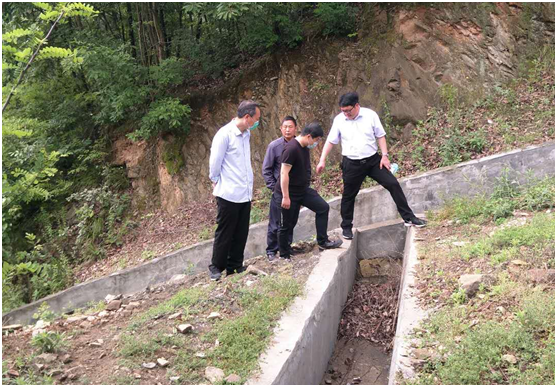 姚坪鄉(xiāng)貼近實(shí)戰(zhàn)開展地質(zhì)災(zāi)害應(yīng)急演練