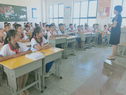 軍店小學：平穩有序迎“開學”