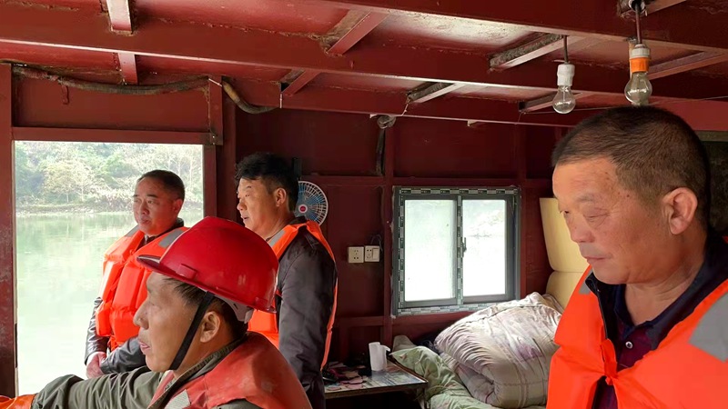 我縣對堵河姚坪段河道開展環保和安全大檢查