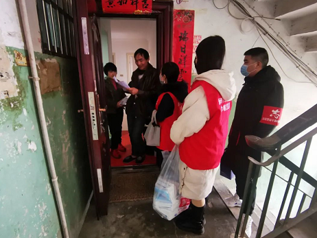 縣婦聯下沉社區織密疫情防控網