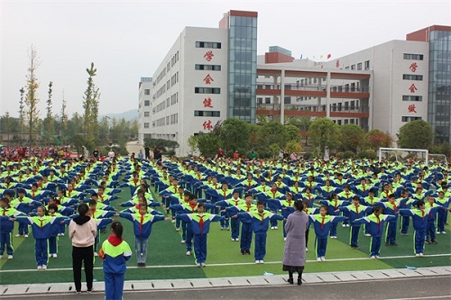 房縣軍店小學獲省首批鄉村溫馨校園建設典型案例