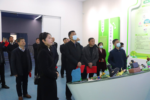 省人大常委會夏志斌一行來我縣調研“七五”普法工作