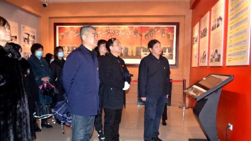 縣人社局：組織開展“三八”婦女節(jié)專題活動