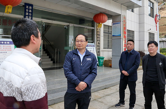 蔡賢忠到五臺鄉(xiāng)調(diào)研鄉(xiāng)村振興和基層組織建設(shè)工作