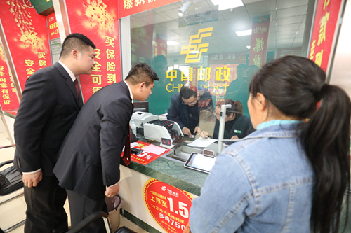 初心敬法徽  司法暖民心——軍店法庭扎實(shí)開展“我為群眾辦實(shí)事”活動