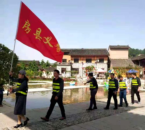 軍店鎮：“五一”假期堅守崗位護平安