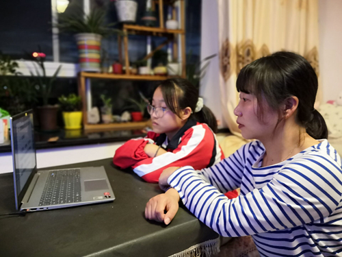 房縣實(shí)驗(yàn)小學(xué)開展線上家長培訓(xùn)會