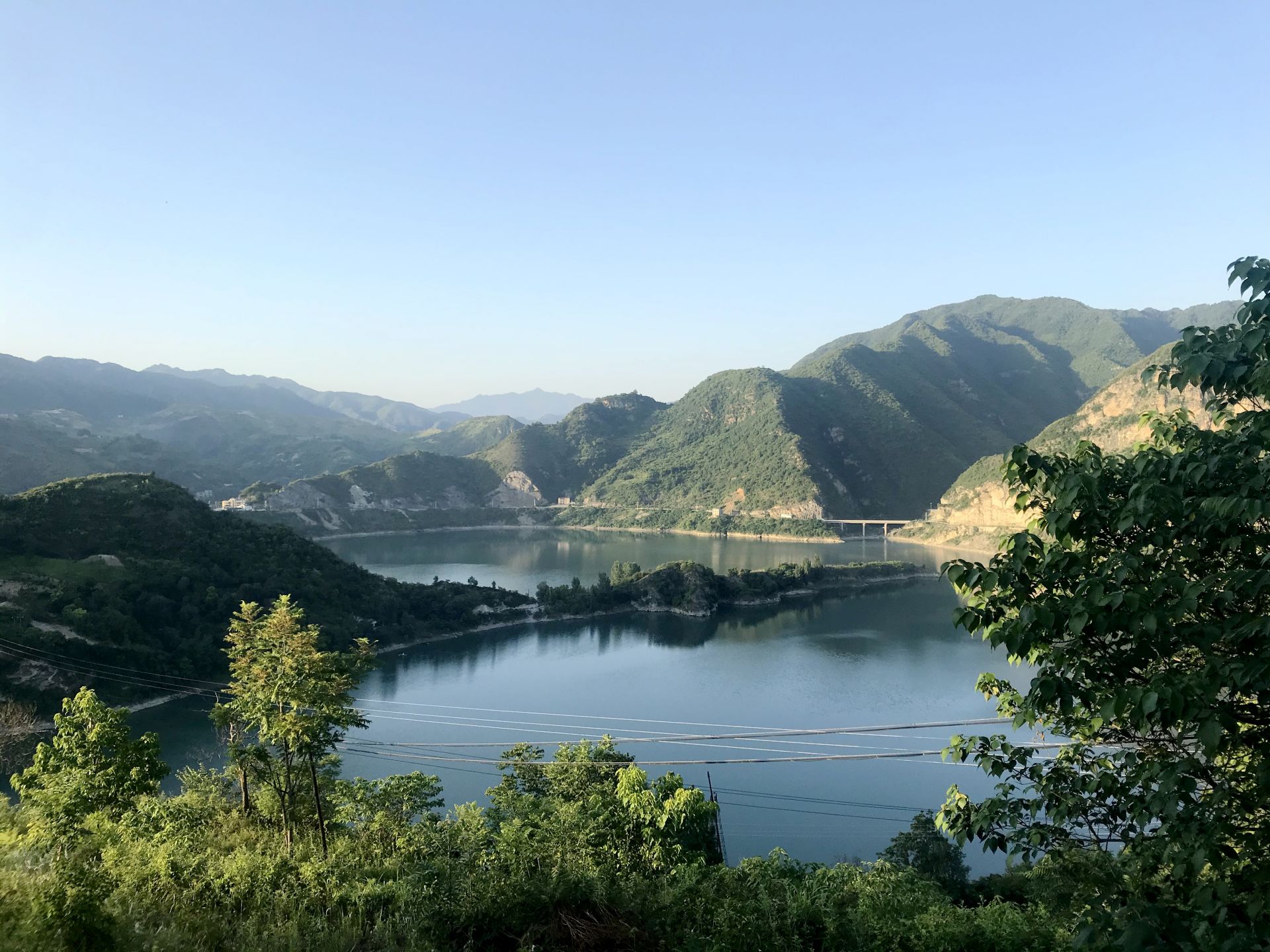 民警為媒，紅色基因在大山深處傳承