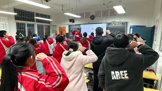 尹吉甫學校開展“憲法宣傳周”系列活動