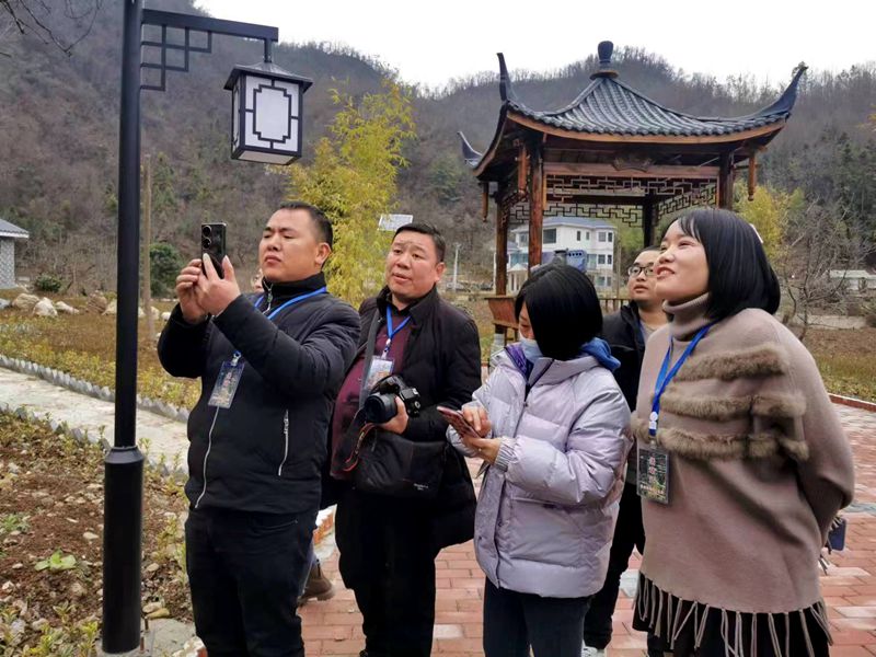 房縣網絡大v采風活動落幕，黨的二十大精神深入人心