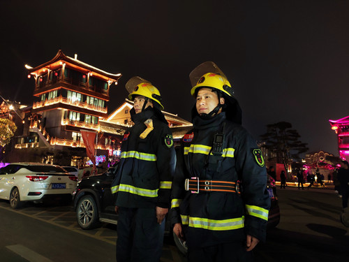 元宵節房縣消防24小時巡邏守護轄區平安