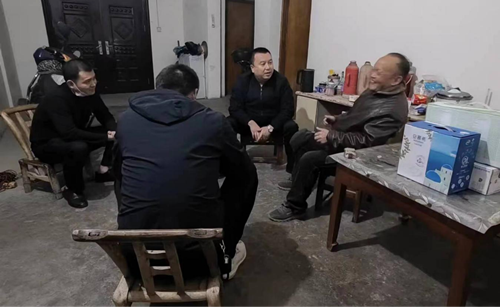征遷先征心  暖情破堅(jiān)冰  ——縣城管執(zhí)法局詩經(jīng)城項(xiàng)目拆遷安置工作側(cè)記