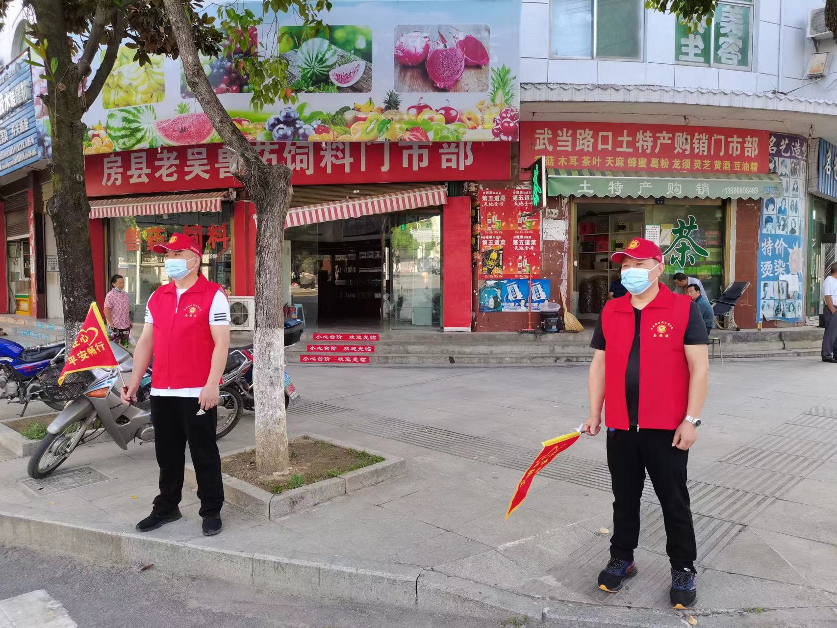 縣郵政公司開展文明交通勸導志愿服務