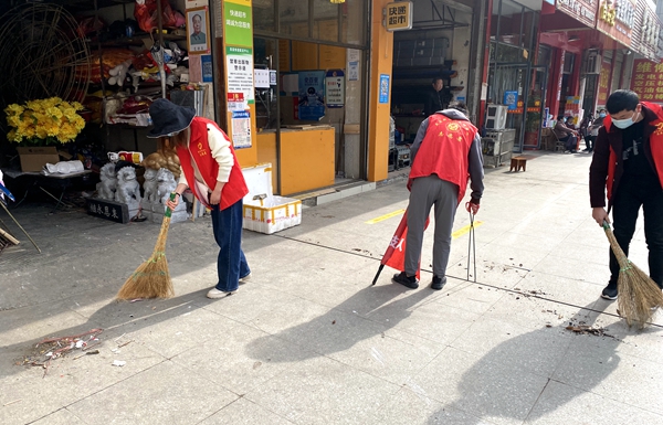 房縣政務服務中心多舉措助力全國文明城市創建