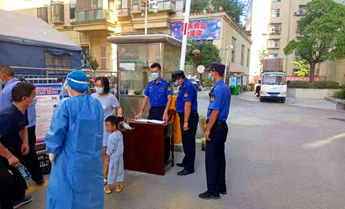 房縣城管：聞令而動 防疫一線顯擔當