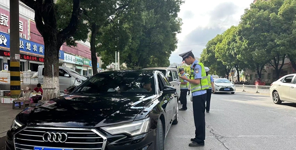 【整改進行時】房縣交警：開展不禮讓斑馬線專項整治行動