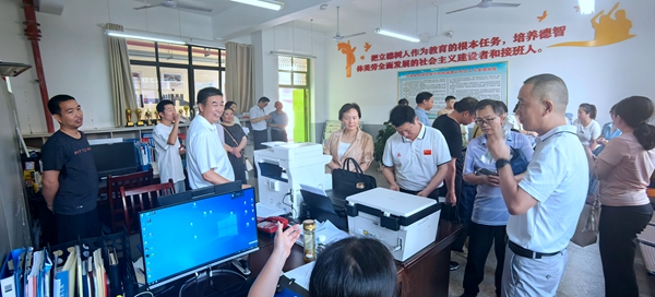房縣創文辦考察學習竹溪縣未成年人思想道德建設工作