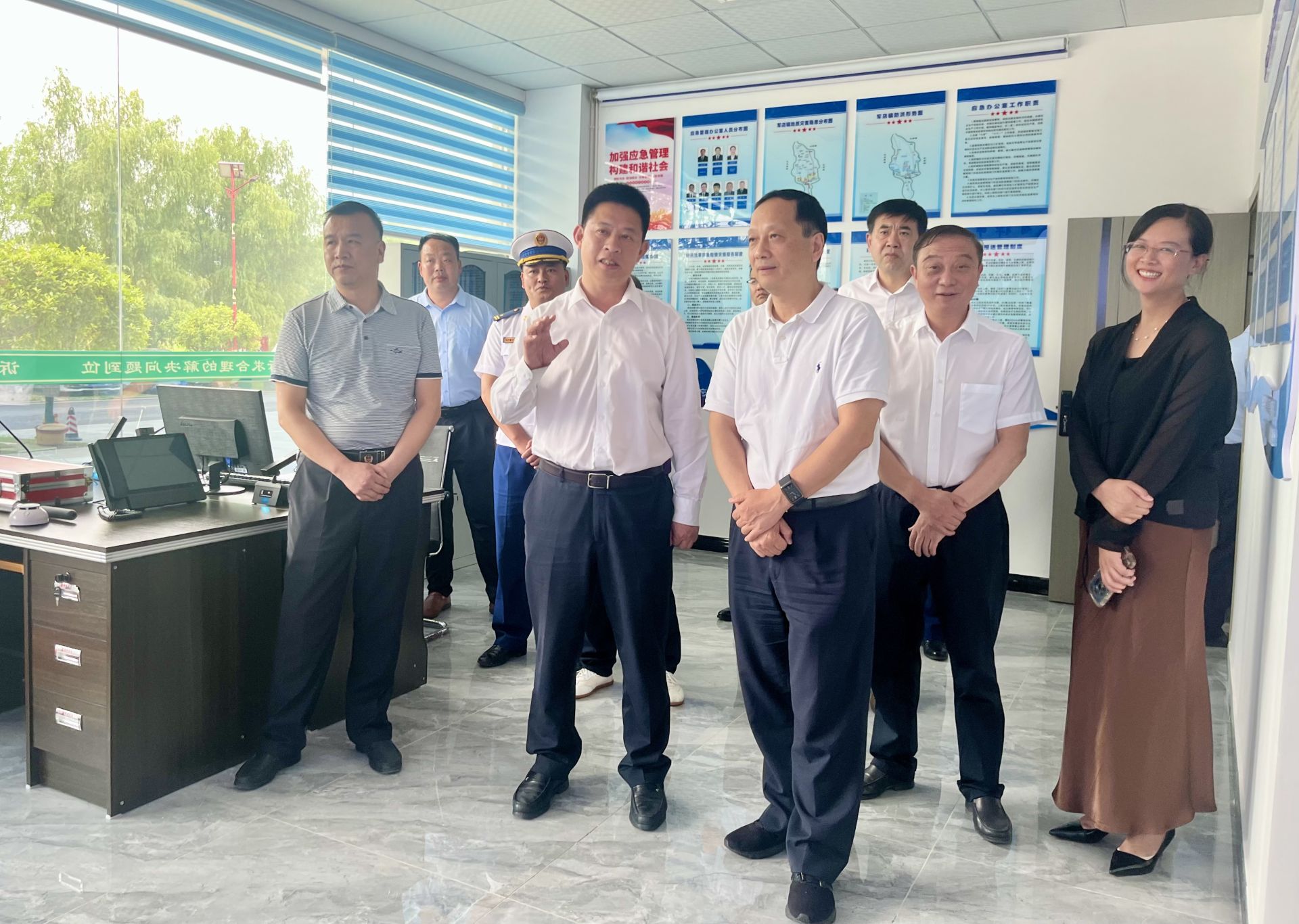 省人大常委會委員、社會建設委員會主任委員張忠凱一行來房調研